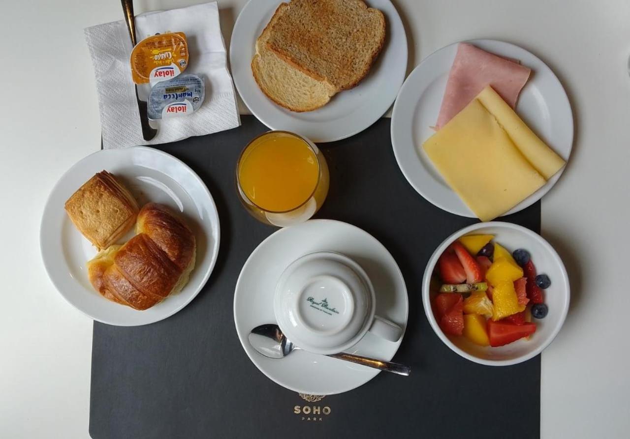 Soho 4*